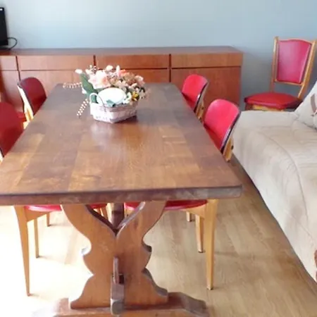 With 2 Bedrooms In Palais Sur Mer With Shared Pool Enclosed Garden And Wifi 1 Km From The Beach Apartment